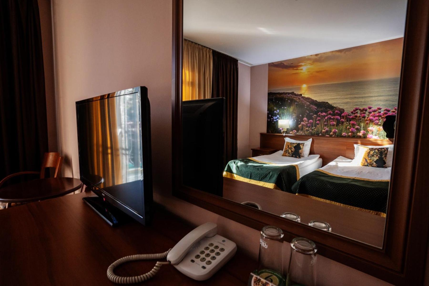 Hotel Bats Petrich  Extérieur photo
