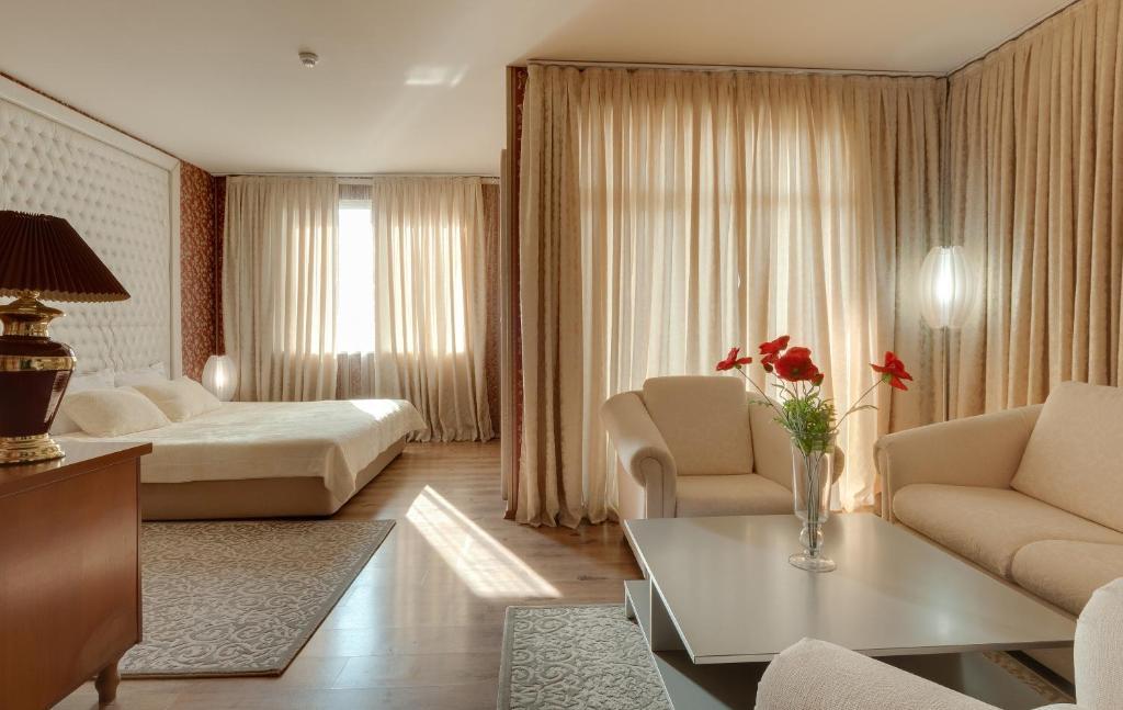 Hotel Bats Petrich  Extérieur photo